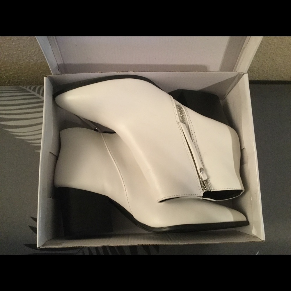 Booties - Picture 2 of 7